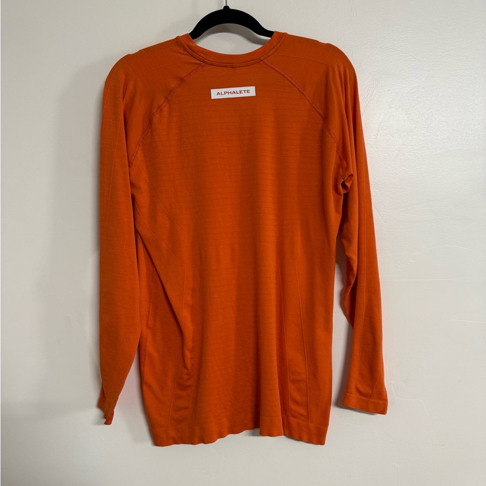 Alphalete long sleeve - Picture 2 of 4